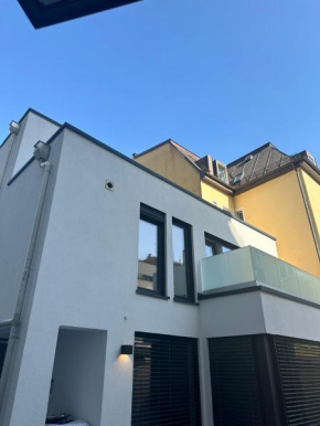 5 min walk from the Oktoberfest - Entire Apartment